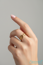 Kara Ring