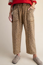 Izzy Pant